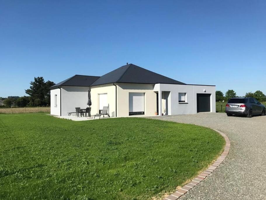 Maison De Vacances Poilley  Exteriör bild